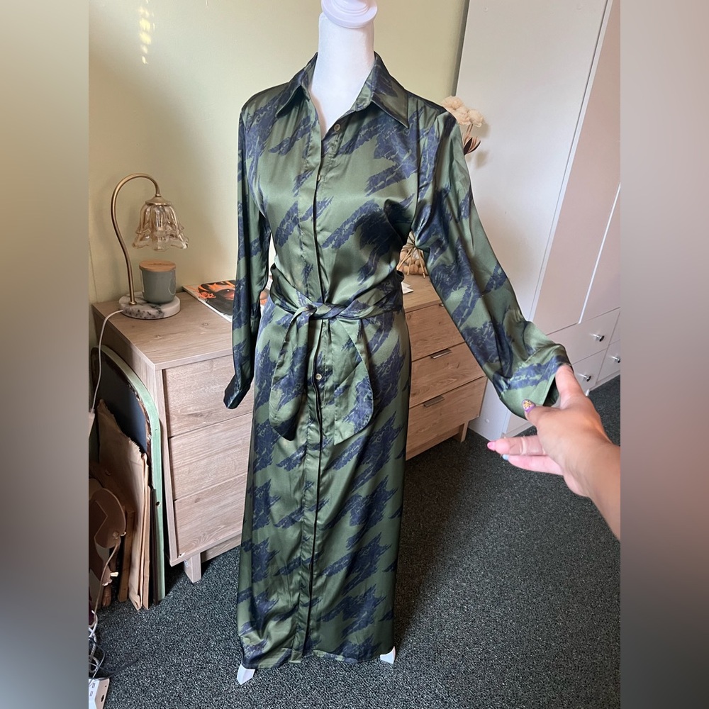 Forest Green & Black Houndstooth Button Down Multi-Way Wrap Satin Maxi Dress S - Picture 14 of 16
